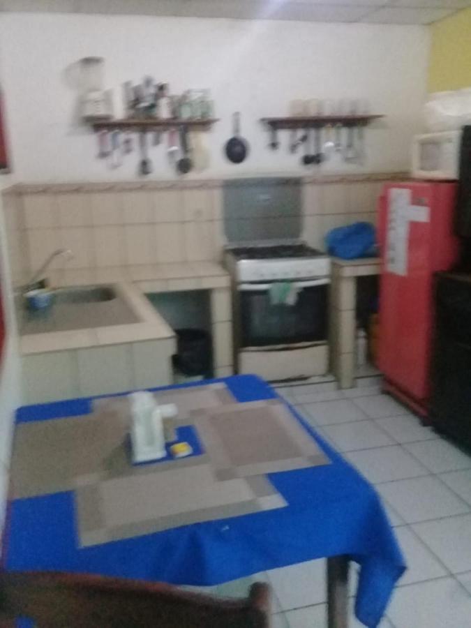 Hostal Casa Pilar Масая Екстериор снимка